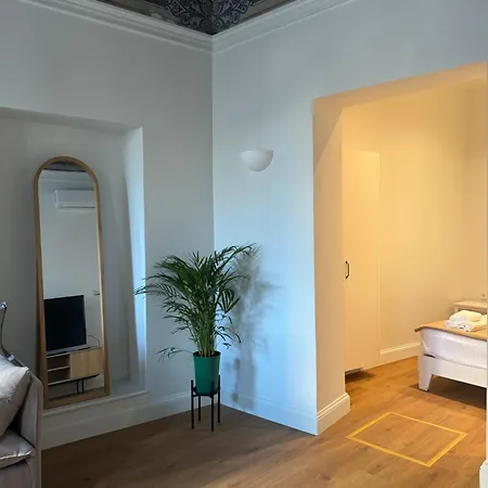 Daire Aura Syros - Semeli *