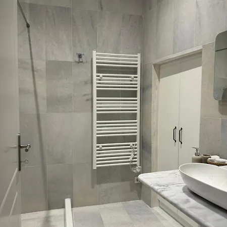 Aura Syros - Semeli Daire Ermoupoli